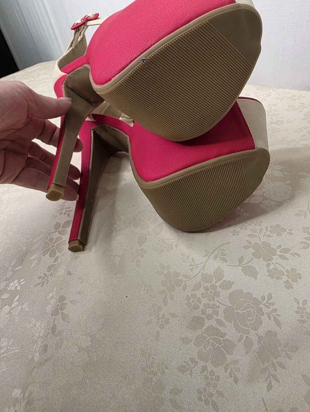 Shoe Republic LA Red & Beige Colorblock Platform Stiletto Heels Sz 7.5 NEW